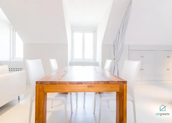Modern, Minimalist Flat In Vienna